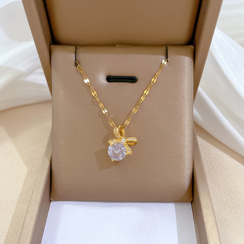 Butterfly Clasp Deployant - Fashionable Luxury Butterfly Knot Pendant Women's